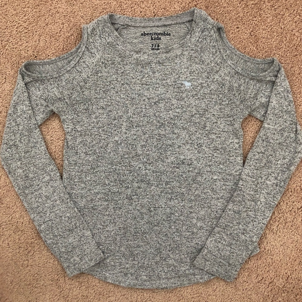 Cold shoulder long sleeve shirt